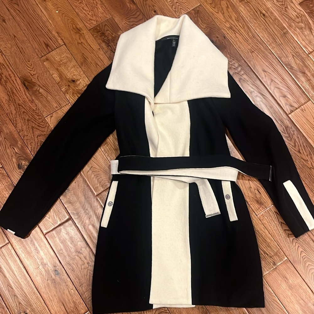 New White House Black market wool coat